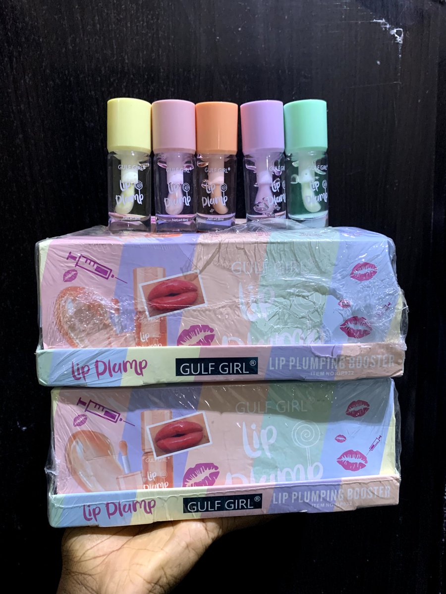 KoredeIbra21492's tweet photo. Your lips deserve the softest shine✨💋  
Hydrating • Non-sticky • Glossy   
Available in dreamy shades for every vibe 💄  
📦 Delivery nationwide  
#LipGlossPlug #HausOfKorey #BeautyEssentials #IlorinBusine https://t.co/VFCyvTSe8D
