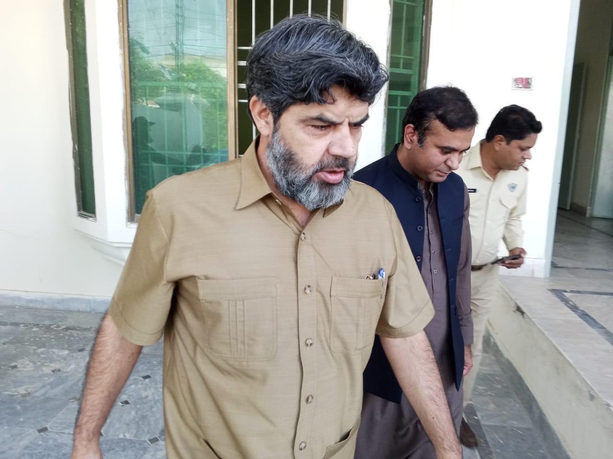 RTOSahiwal's tweet photo. Visit of Chief Commissioner RTO Sahiwal to Unit 05 Pakpattan

Yesterday, on 21st August 2025, Worthy Chief Commissioner RTO Sahiwal, Mr. Karamat Chaudhary, visited Inland Revenue Unit 05, Pakpattan and Jamia Masjid Waris Shah, Malka Hans, Pakpattan.

 #TaxpayerFacilitation #FBR https://t.co/MfsTCRll2D