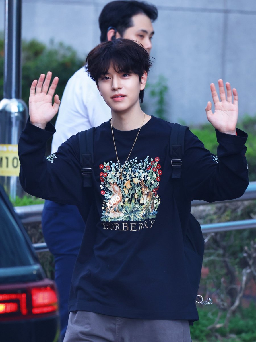 250822

🐶kbs

#Seungmin #승민 
#StrayKids #스트레이키즈