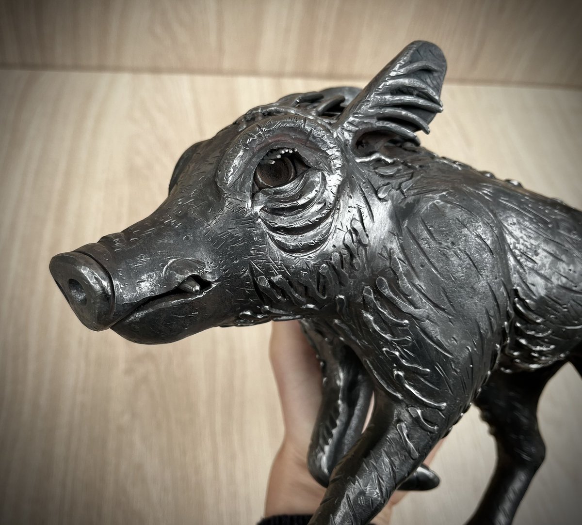 Warthog Piglets!

The final additions to my recent commission, 2 Little Baby Warthogs! 😍

They are both unique, each with their own little characters, ready to be placed with mummy warthog, to trot along after her.

<a href="/KvBlacksmith/">KV Artist Blacksmith</a> #blacksmith #warthog #pigs #hog #boar #sculptor