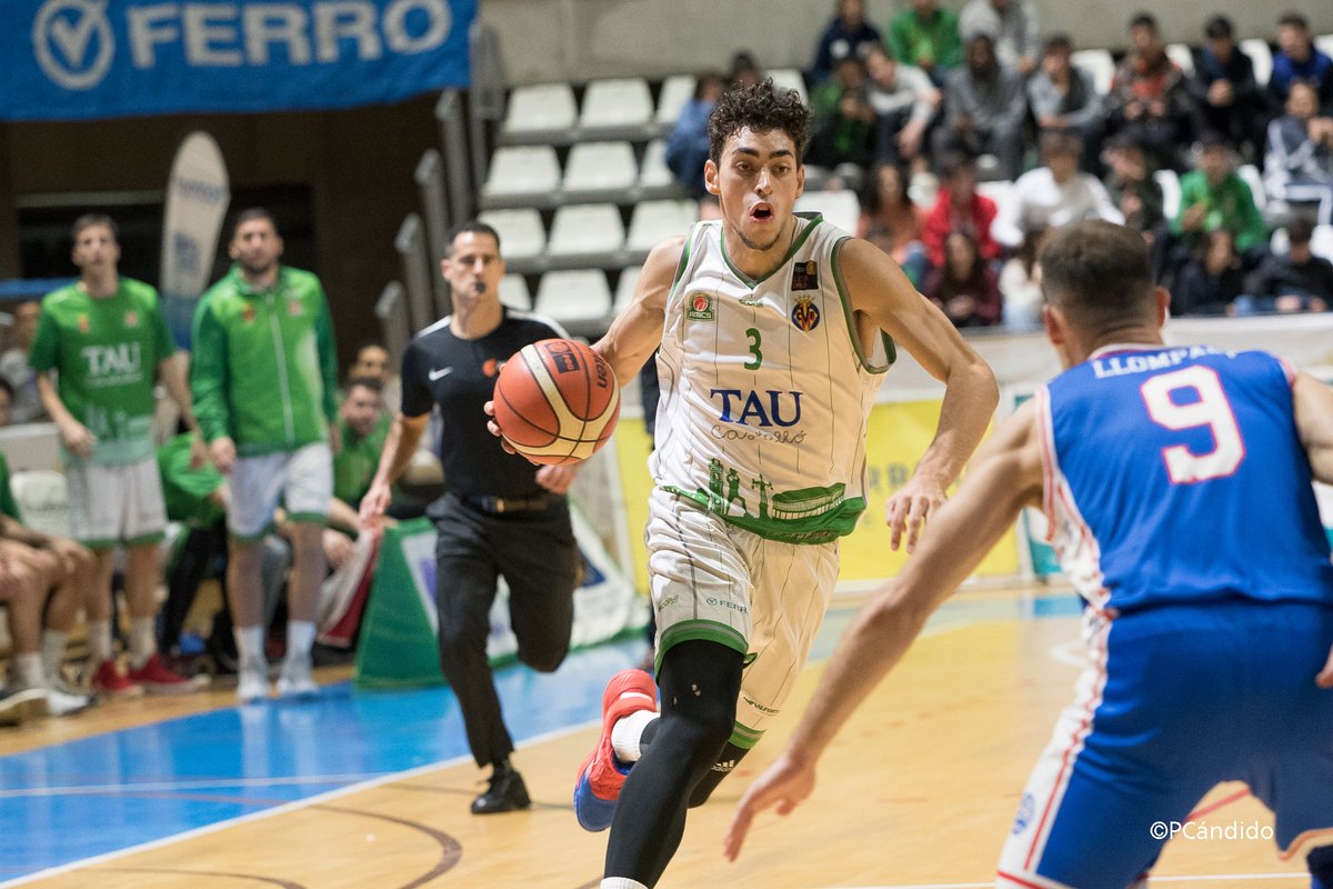 ¡Enhorabuena Josep! 👏🇪🇸

Orgullosos de verte en la convocatoria de #LaFamilia para el #EuroBasket 🏀

Un jugador que defendió nuestra camiseta en la temporada 19/20.
