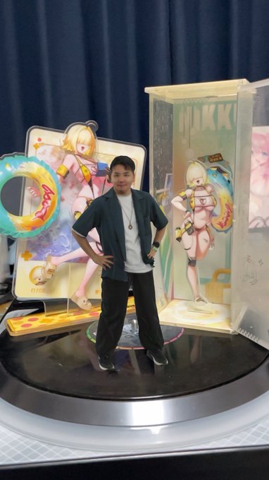 みずっぽい〜360°回転アバター〜を手に入れてしまったので最悪の推し活をしてしまっている 本当にすみません 