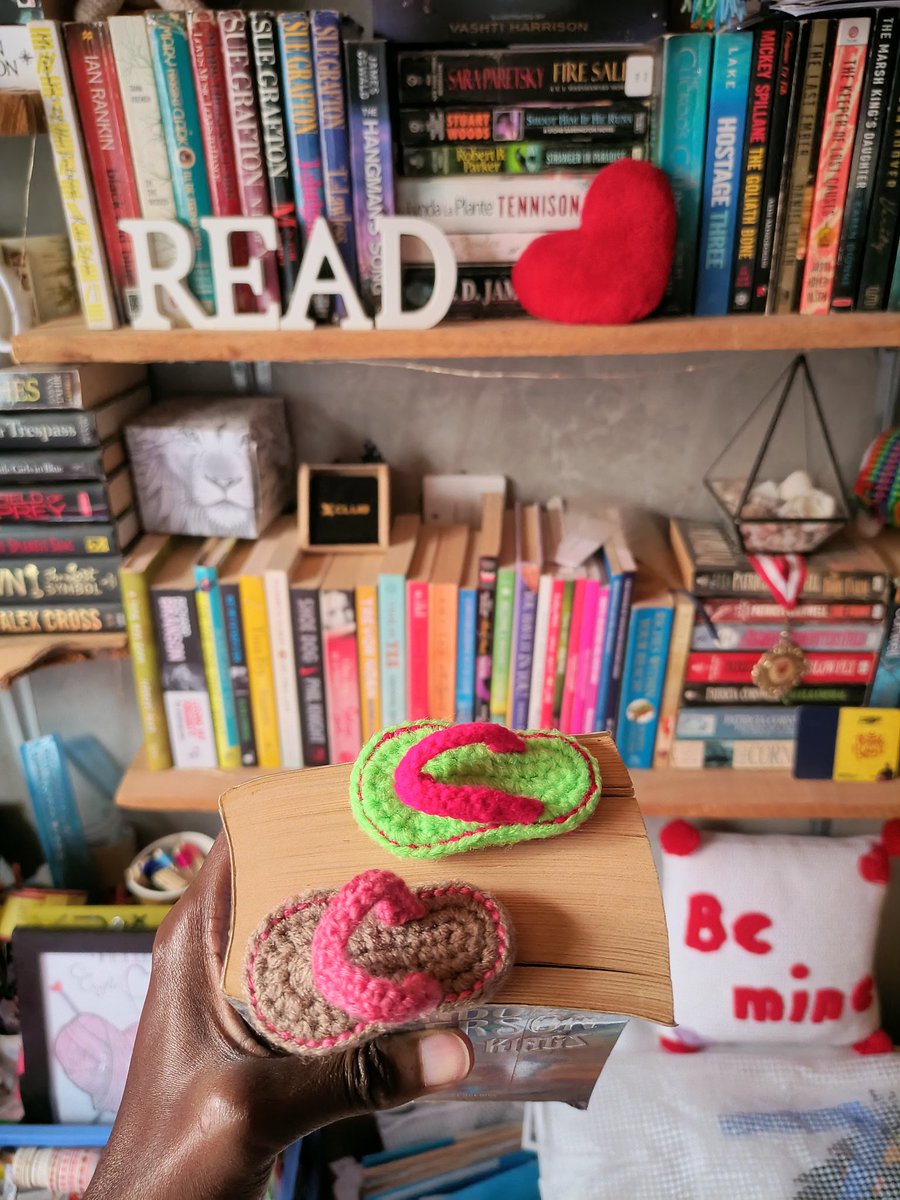 EofYarningham's tweet photo. Dear book lovers (esp from Kenya),
If you love handmade items and are in need of unique bookmarks I got these. They're in want of loving homes. Kes 150 a piece.
#crochet #handmade #crochetbookmarks #sale https://t.co/r6LQ0tUQGP