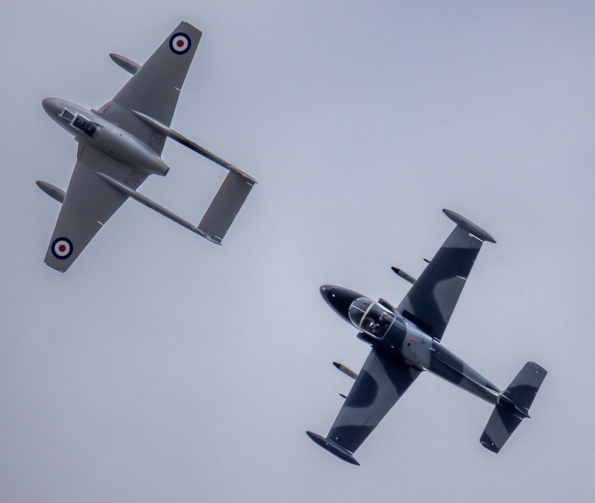 The @strikedisplayuk tail chasing the Norwegian Vampire at Clacton Airshow