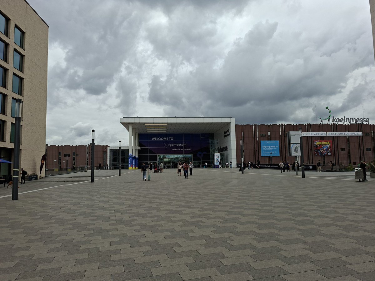 Wen sieht man heute auf der Gamescom?
#gamescom2025 #gamescom