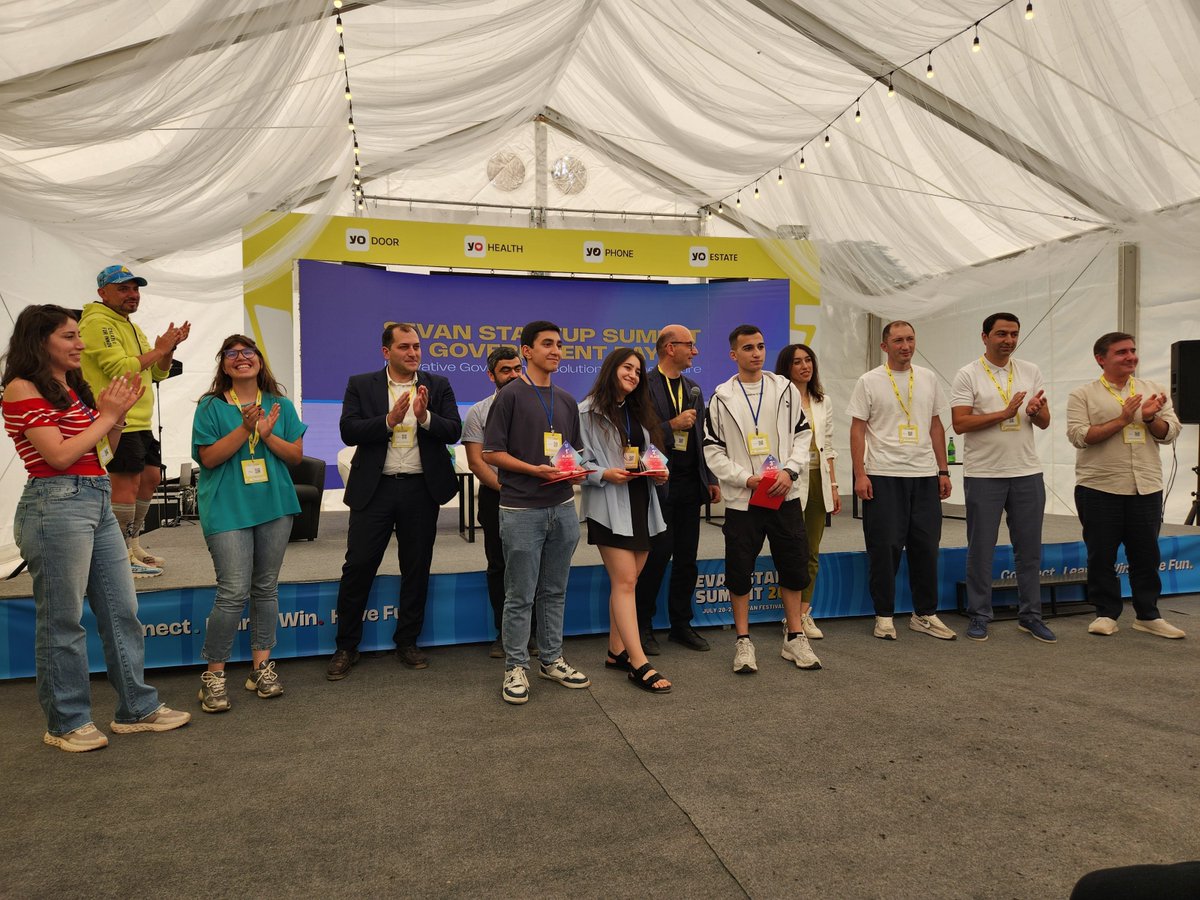 CanadaArmenia's tweet photo. Amazing experience to attend the #SevanStartupSummit. The innovation and dynamism displayed by young Armenians offers tremendous hope for the future. 🇨🇦🇦🇲 https://t.co/z71URnkXw1