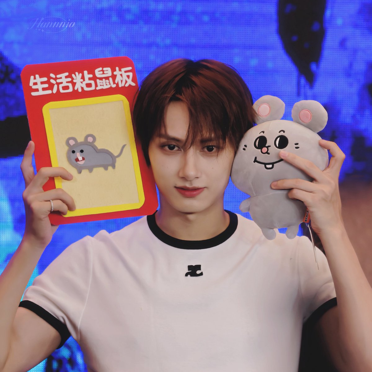 hannnioya's tweet photo. 250821  Captain Mousecatcher🐈

#JUN #준 #세븐틴 #SEVENTEEN #문준휘 https://t.co/4W4UptdijX