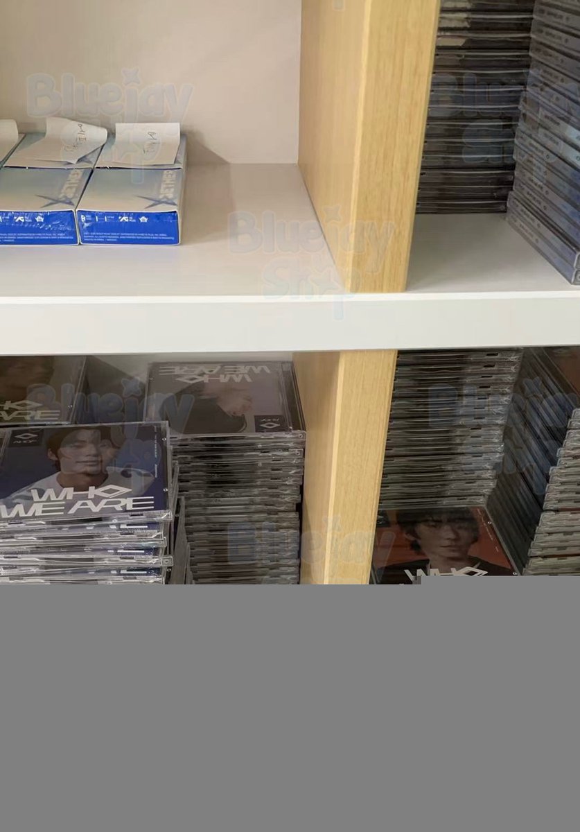 bluejayshop's tweet photo. #Bluejayshop_GA 
SEALED AHOF WHO WE ARE JEWEL VER. ALBUM GIVEAWAY! 🥳

- follow us 🔔
- retweet + rt like our 📌
- reply

will draw on aug 31 🚶‍♀️ https://t.co/9xtWyTrxmz