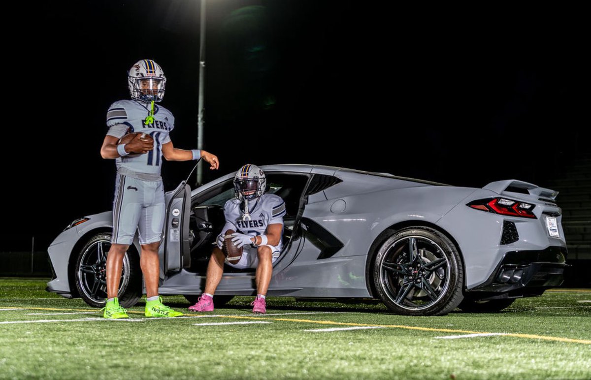 Flyer Football tweet media