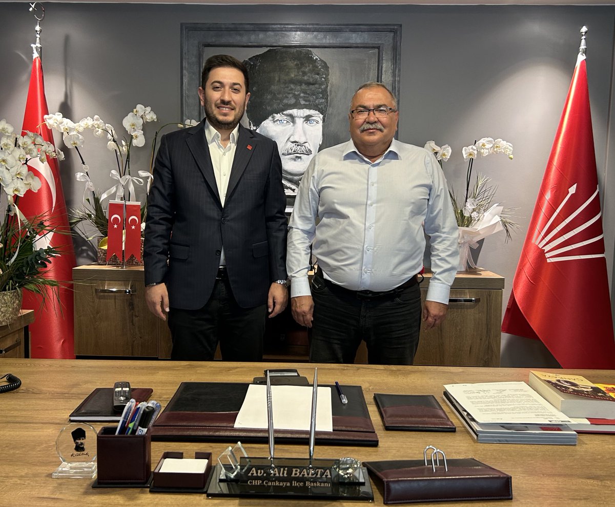 Çankaya İlçe Başkanlığına atanan yol arkadaşım, kardeşim Ali Balta’ya hayırlı olsun ziyaretinde bulundum.
