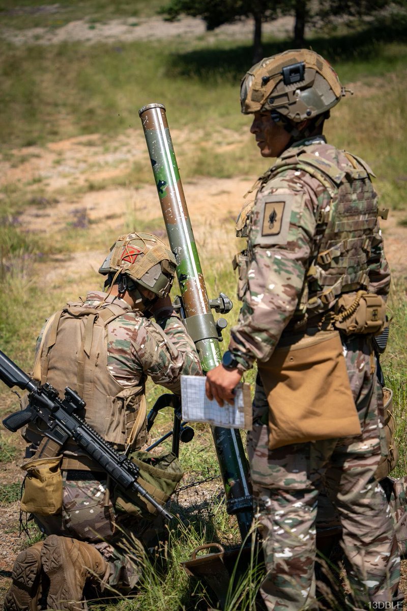 Elynxogroup's tweet image. 13e DBLE 🇫🇷
📍 At the “Mortar Support Days,” the 13e DBLE mortar team topped the challenge 🏆
🎯 True to their motto: “To be a real legionnaire, you must be first everywhere”
Precision ensured by the Elynxo GP2M aiming goniometer
#13DBLE #ForeignLegion #FrenchArmy #Mortar