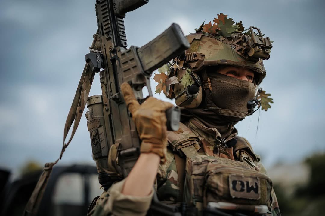 Ukrainian women at war: they stand on the frontlines with courage, proving that strength knows no gender when freedom is at stake.

📷: Oleg Palchyk