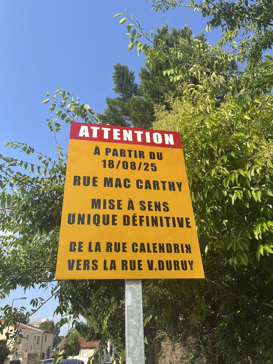 Habitants de Caudéran 
Je vous ai trouvé une nouvelle hurmicquerie faite en cachette pendant l’été !

Bon courage pour la rentrée avec la fermeture prochaine de la rue Guynemer en provenance de la place Mondésir

Avec les Verts, on avance !
🌻

#Bordeaux