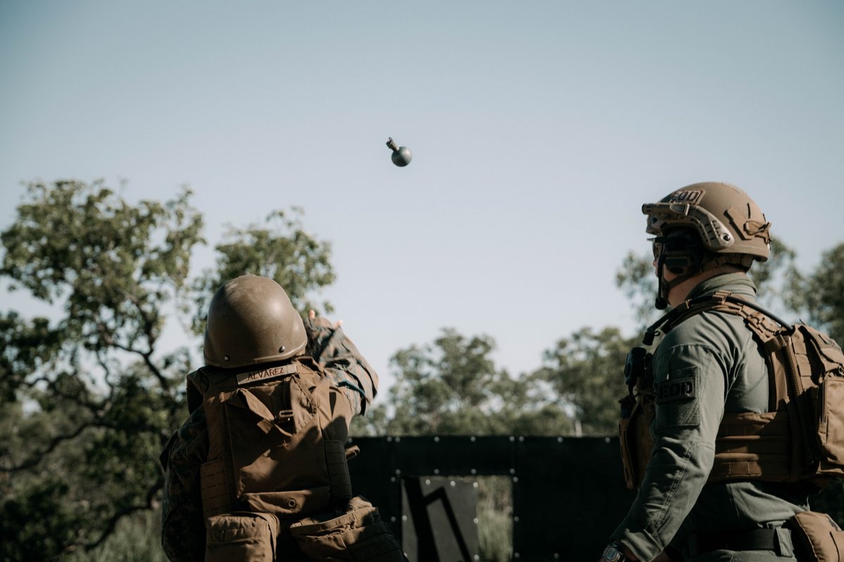 U.S. Marines tweet media