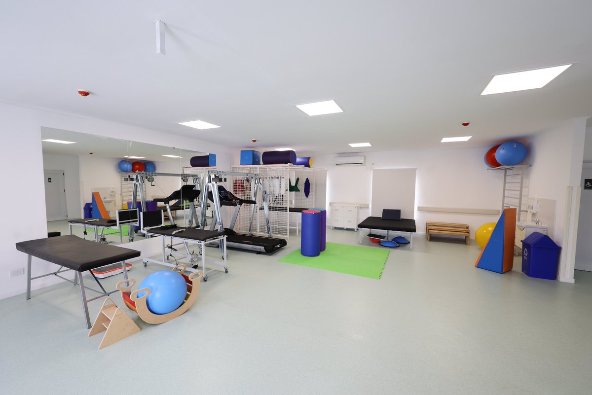 Este centro cuenta con cirugía ambulatoria, diagnóstico y terapias de alta complejidad, con sala de recuperación.

También, se atenderán otras especialidades como oftalmología, ginecología, obstetricia, otorrinolaringología, nefrología, traumatología y gastroenterología.