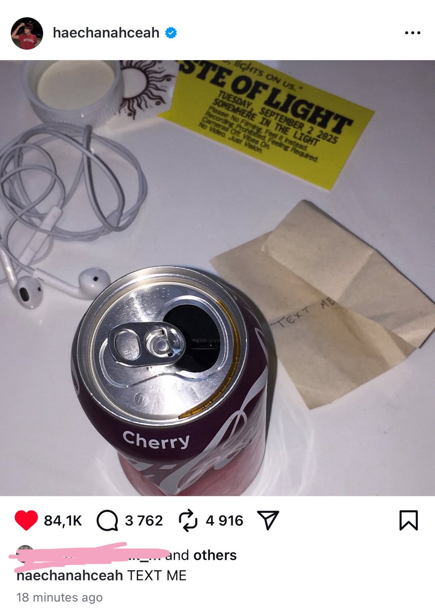 https_hyuckie's tweet image. “text me” .. nie ma sprawy