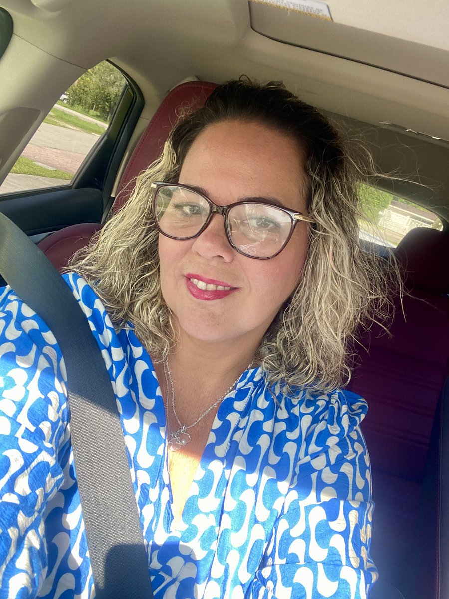 Regla2012's tweet image. Un día a la vez .!!!❤️🙏😘