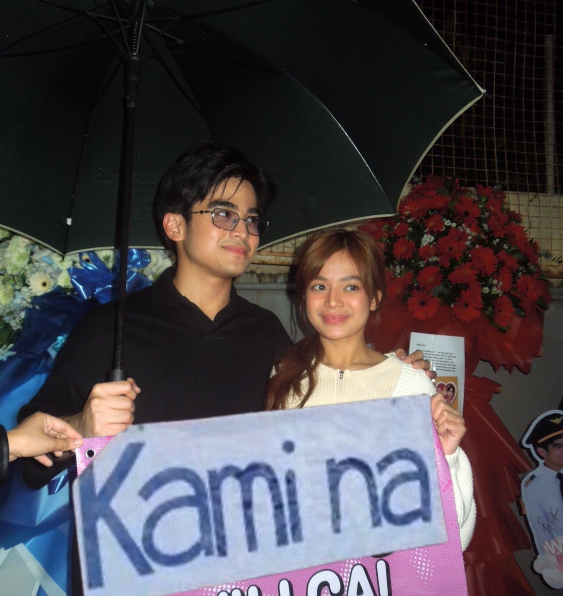 pov: yung dalawang classmate niyo na napagtripan at nahila sa marriage booth

WILLBI LOVING YOU SOBAD