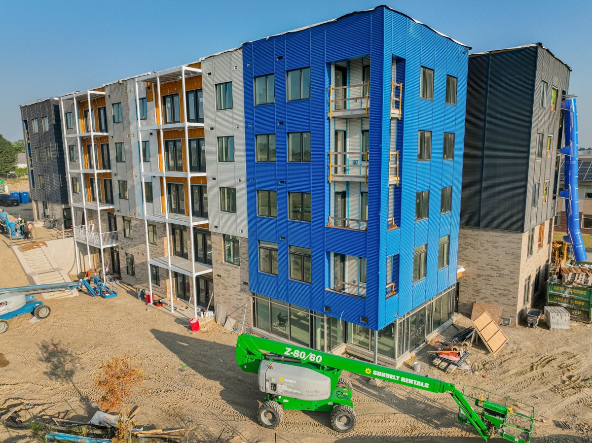 Big progress at Southwood Way Affordable Housing! 🏡✨
The exterior siding is nearly complete and work has begun inside, bringing this local project one step closer to welcoming future residents! Next up on site: pouring curbs and sidewalks, paving, and landscaping!