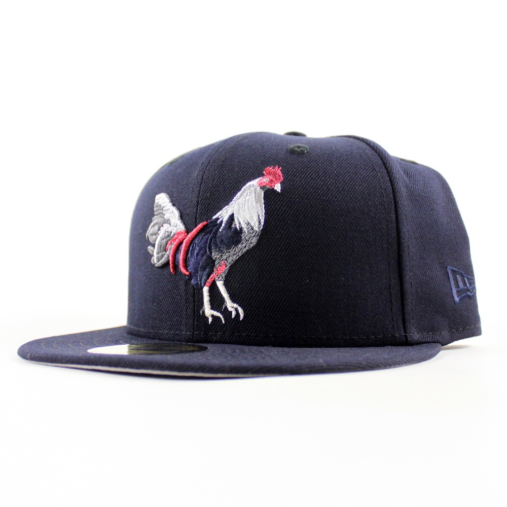 ECAP_CITY's tweet photo. ROOSTER x New York CITY New Era 59Fifty Fitted Cap in Navy and Gray Bottom 🐓🐔🌴

Inspired by New York CITY with our own twisted to it. 
-

Shop Here
https://t.co/OBqPH0lBPK

-

#ROOSTER #California #NYC #neweracap #ecapcity https://t.co/GkOsgUwr7h