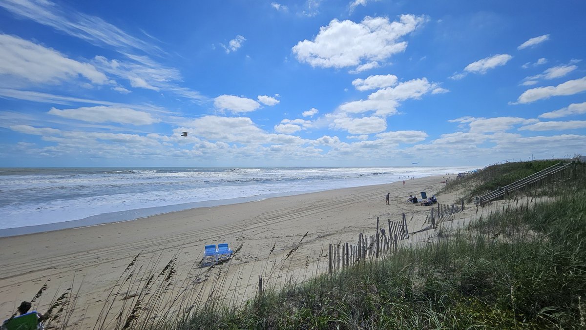 Obxcane's tweet photo. We always have the most beautiful weather the day after a storm passes through.... #TheOuterBanksNC #OBXNow https://t.co/L5pBG0Khif