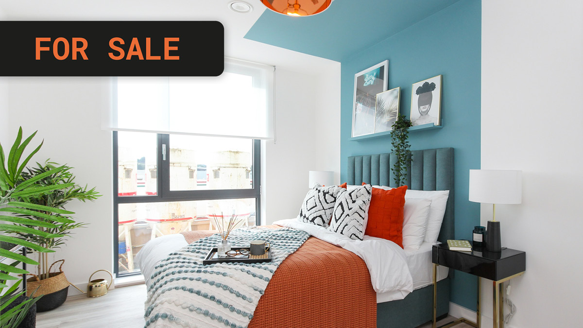 Lu2On's tweet photo. #ForSale | 8th Floor, 1 bed #apartment in #Luton £280,800.
Newbuild home with modern kitchen and contemporary bathroom with integrated Zanussi appliances.
A ready-to-move-in home with triple-glazed, floor-to-ceiling windows which maximise light and space.
Call 01582 325 506 or DM https://t.co/EUzB9QpBc0