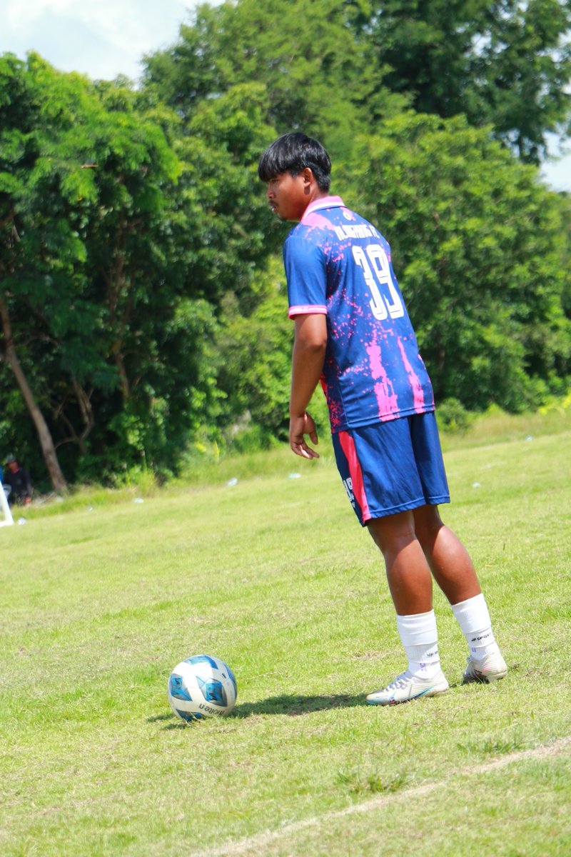 พรุ่งนี้ พร้อมลุย ❤️ 39🙏🏻✌🏻⚽️
#คลองยาง #สวรรคโลก