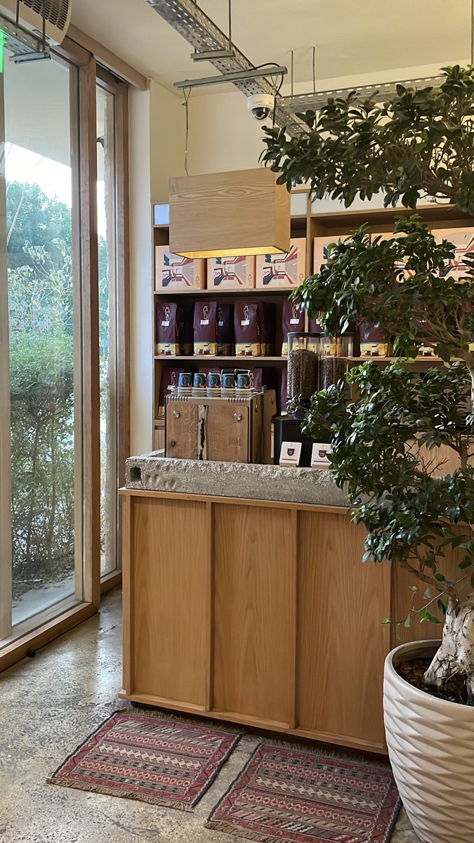 jje_i6's tweet photo. Friday Coffee❣️ https://t.co/VYjlAQzbUM