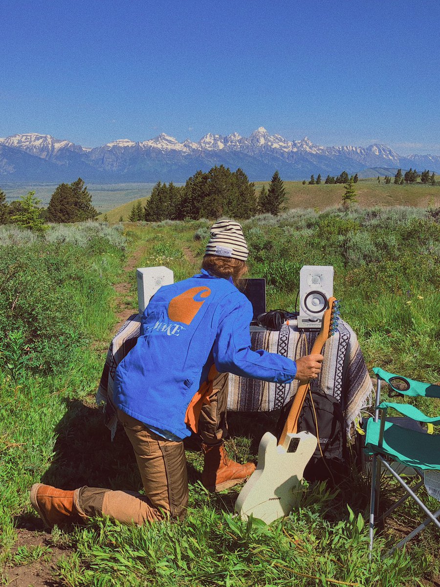 rhêtorík tweet media