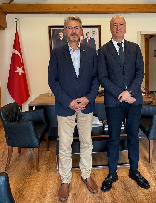 FUEN_TAG's tweet photo. Avrupa Milletleri Federal Birliği (#FUEN) Türk Azınlıkları ve Toplulukları Çalışma Grubu (#TAG) Sözcüsü Halit Habip Oğlu, 22 Ağustos 2025 tarihinde Kosova’ya çalışma ziyaretinde bulundu.
#KosovaTürkleri
https://t.co/c1674x9k1R https://t.co/KOOCYsnLJ3