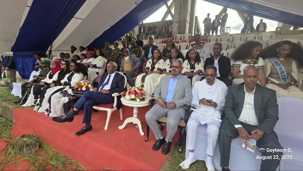 Goyteom37's tweet photo. ዑዱማት ኣጋይሽ ኣካባብራ በዓል ኣሸንዳ 2017 ዓ/ም ካብ ስታድየም ባሎኒ መቐለ።👌👏
#ኣሸንዳ2017 #ኣሸንዳኣብትግራይ
#TigraiGirlsShine
#AshendaTigray2025 #Ashenda2025
#Ashenda4Peace
#Ashenda4Unity
#Ashenda4Hope
#Ashenda4UNESCO https://t.co/9UvLGasH5R