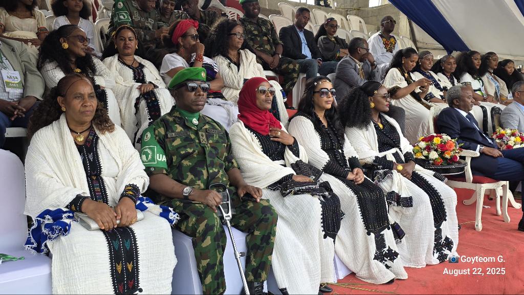 Goyteom37's tweet photo. ዑዱማት ኣጋይሽ ኣካባብራ በዓል ኣሸንዳ 2017 ዓ/ም ካብ ስታድየም ባሎኒ መቐለ።👌👏
#ኣሸንዳ2017 #ኣሸንዳኣብትግራይ
#TigraiGirlsShine
#AshendaTigray2025 #Ashenda2025
#Ashenda4Peace
#Ashenda4Unity
#Ashenda4Hope
#Ashenda4UNESCO https://t.co/9UvLGasH5R