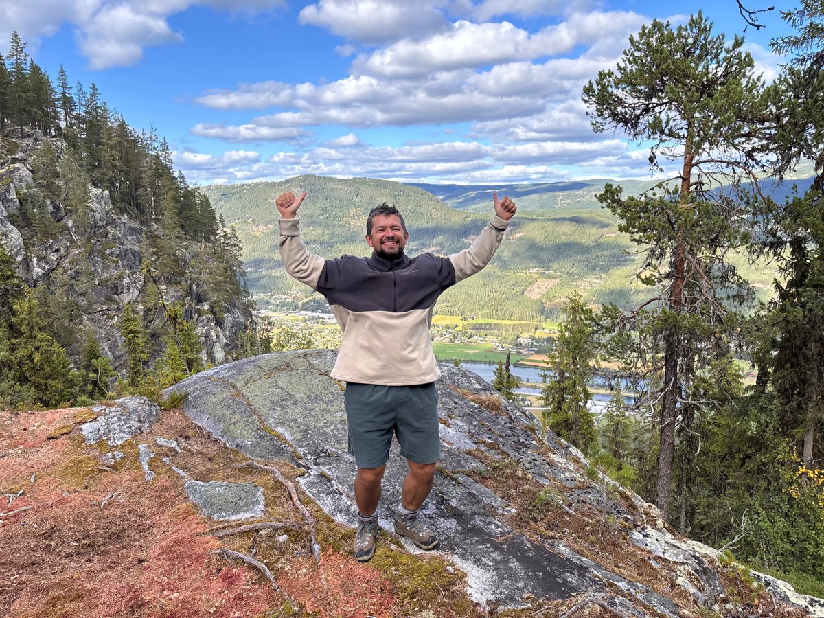 Dmytro Krasun tweet media