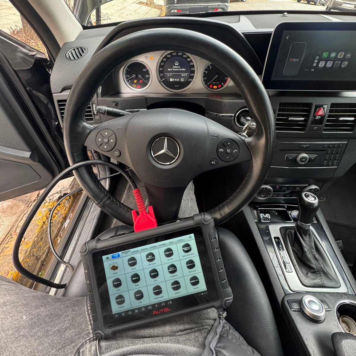 Otro día, otro mercho revisado ✅

Últimamente estoy revisando más MB que Cruze, increíble 

Vuelvo a confirmar que la GLK es un productazo. La solidez y calidad de estos bichos es extraordinaria. Lástima que encontrar una buena a precios razonables es jodidísimo.
