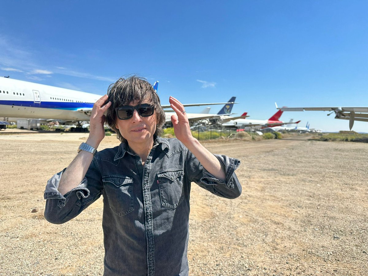 Danny Robins tweet media