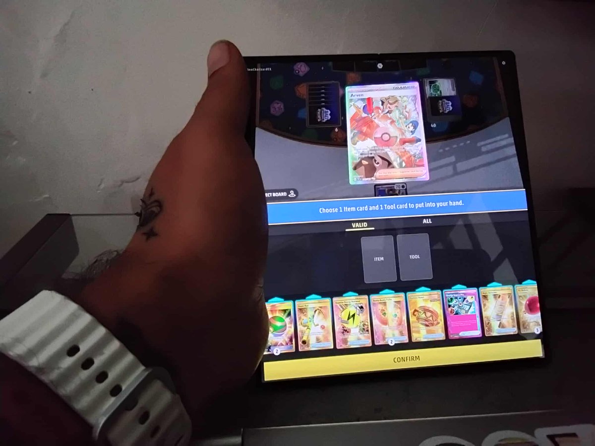 Shawntaylorjr89's tweet image. New Phone who dis ⁉️😅🤣 picked up the new Galaxy Z Fold 7 and boy is hay changed A LOT of things 💯 one big noticeable difference, PTCG Live is spread out super nicely now 🤙#newphone #galaxyzfold7 #AndroidoverApple