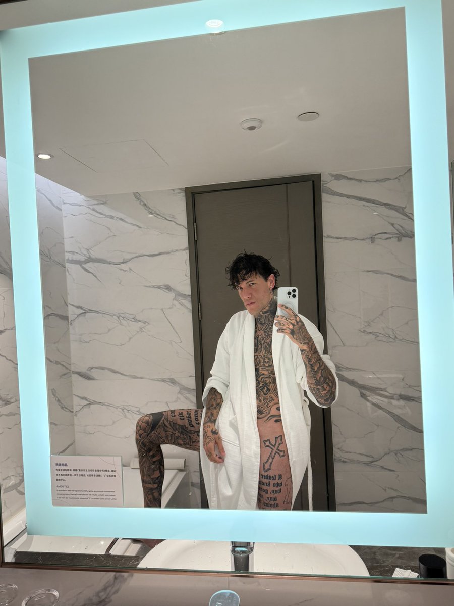 alexcaniggia's tweet photo. Más PIJA 🍆💦💦💦 que nunca, directo desde China 🇨🇳 para el mundo.
🌎🔥🔥🔥🌎🧨🧨🧨 HOY 22:30 POR LA PANTALLA DE @telefe https://t.co/xTWsfjTXBI