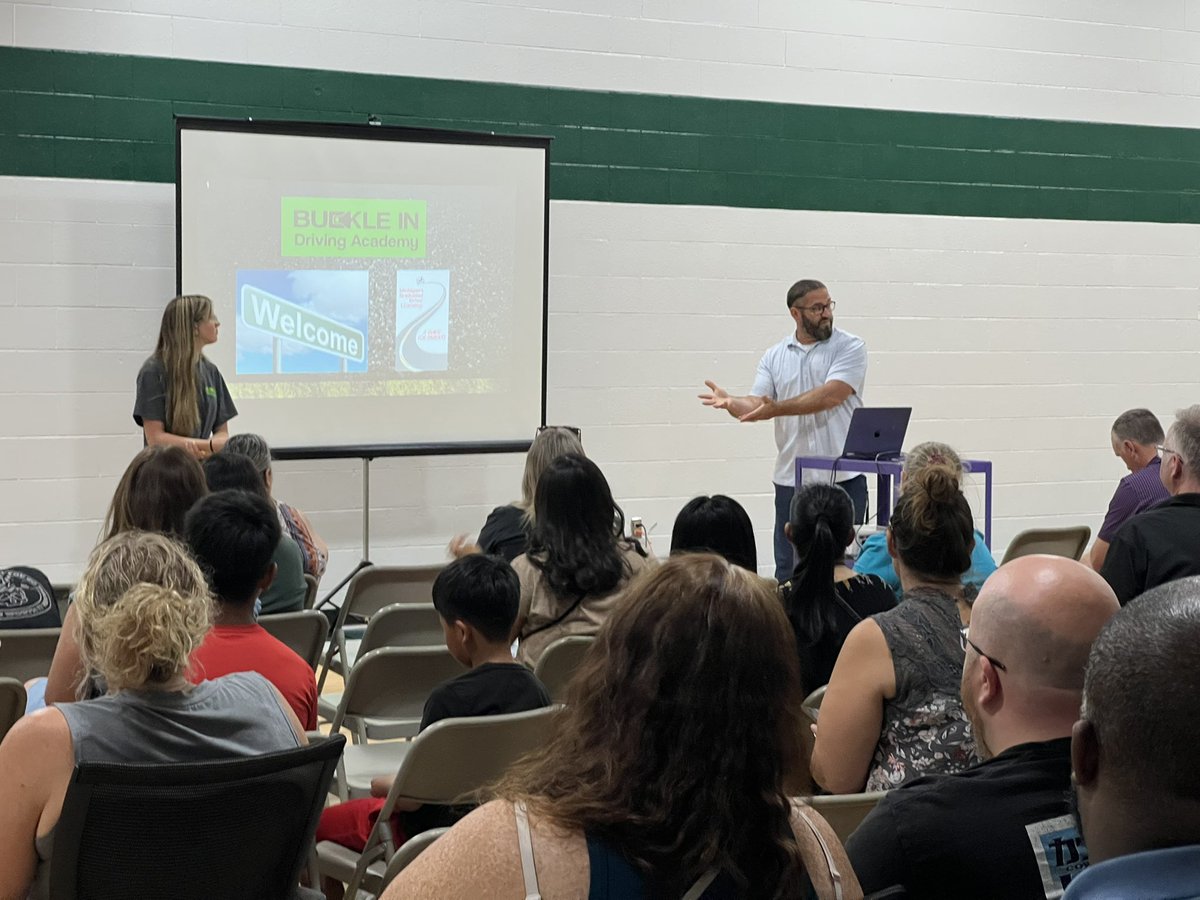 🙌🏻 What a fantastic first week of school at <a href="/JIAonline/">Jenison Innovation Academy</a>! From material pick-up, open house, the start of online courses, to family Launch meetings - so great to see the smiling faces and connect with our amazing students and families! 🤍