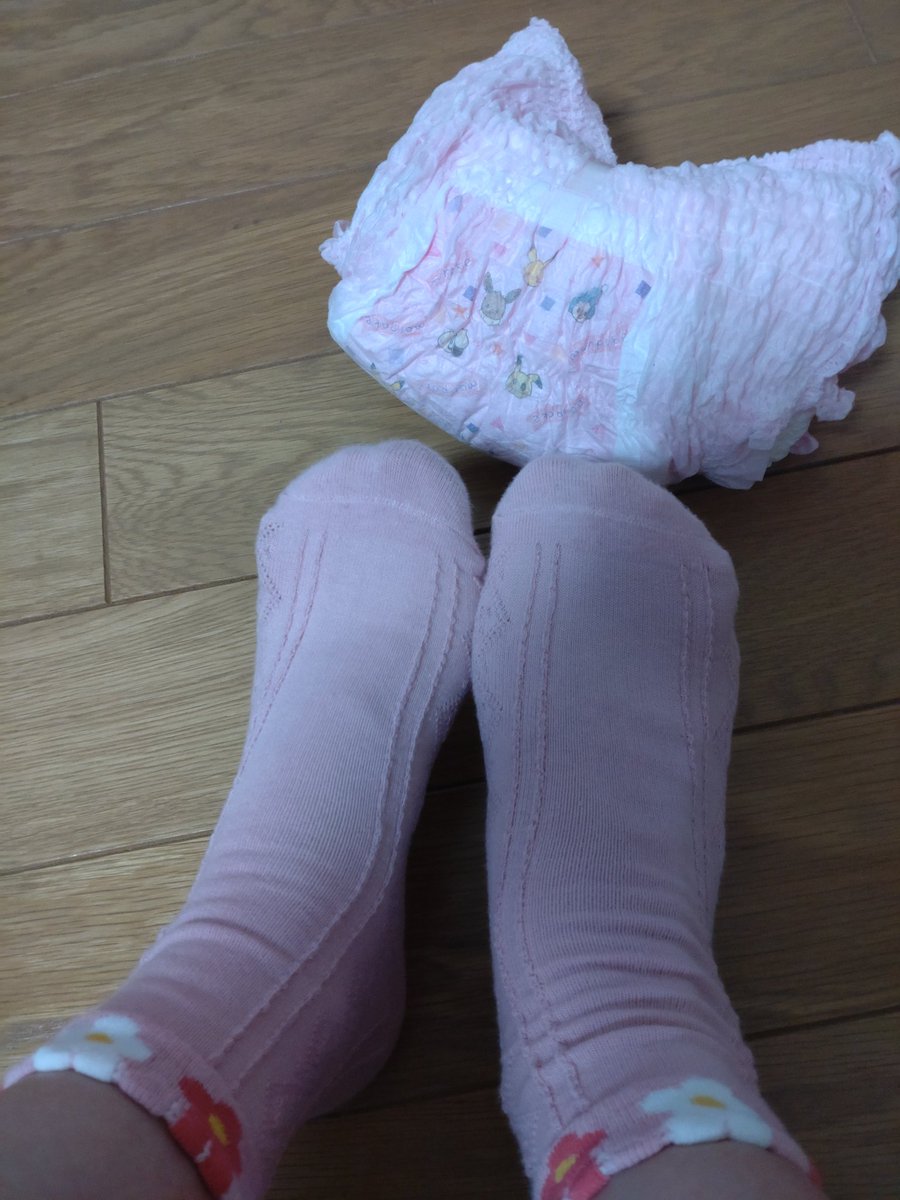 <a href="/soltic2/">けい</a> おしがましてたらオムツからたくさんもれちゃった😭
動画も撮ったから見たい人はラブリツしてね🍼💕