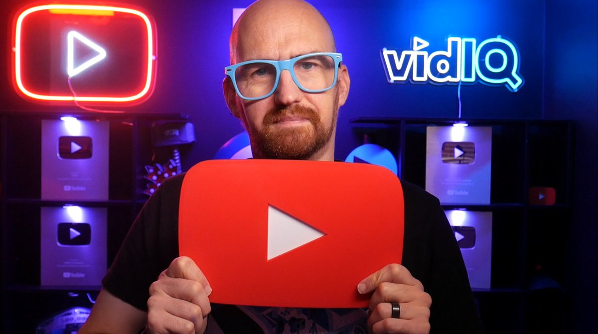 vidIQ tweet media