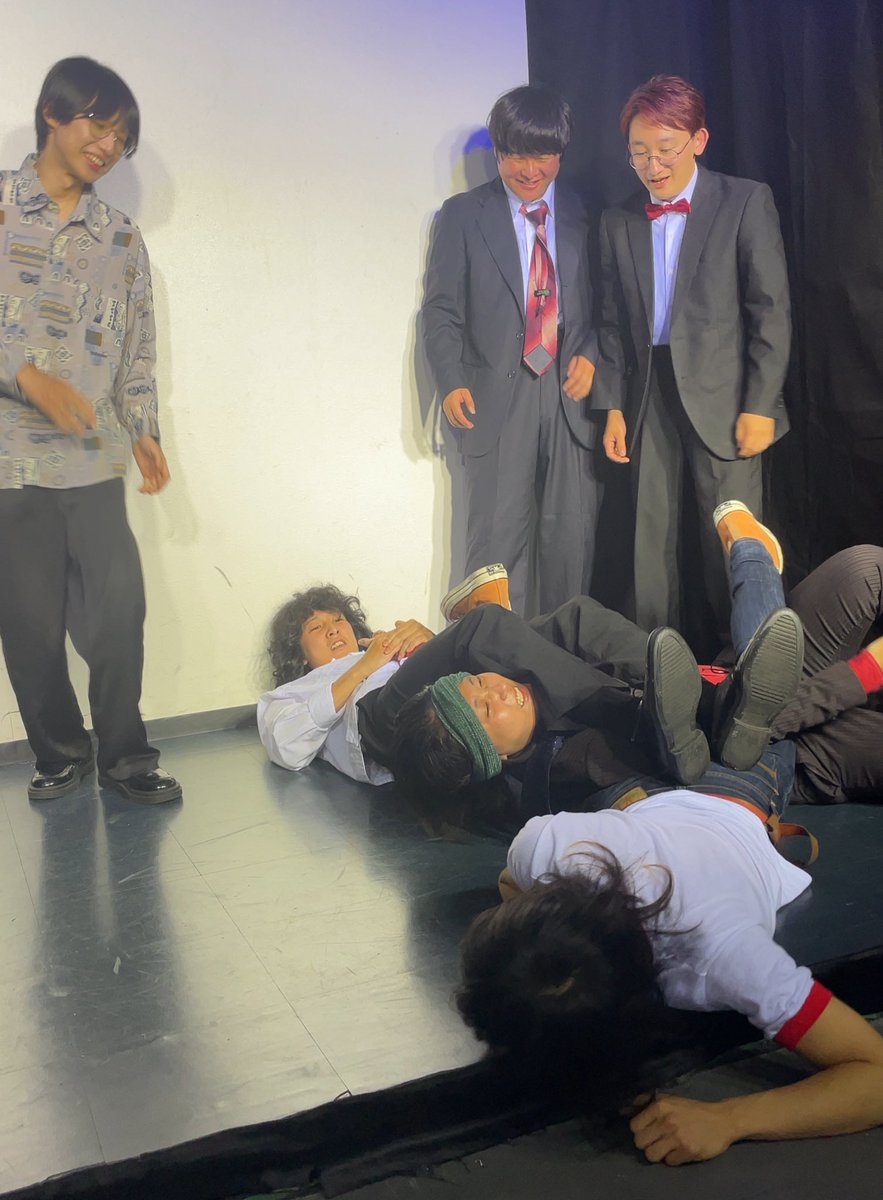 kvjsc__'s tweet photo. いろんなライブ行った1週間 https://t.co/gVddKS7eCT