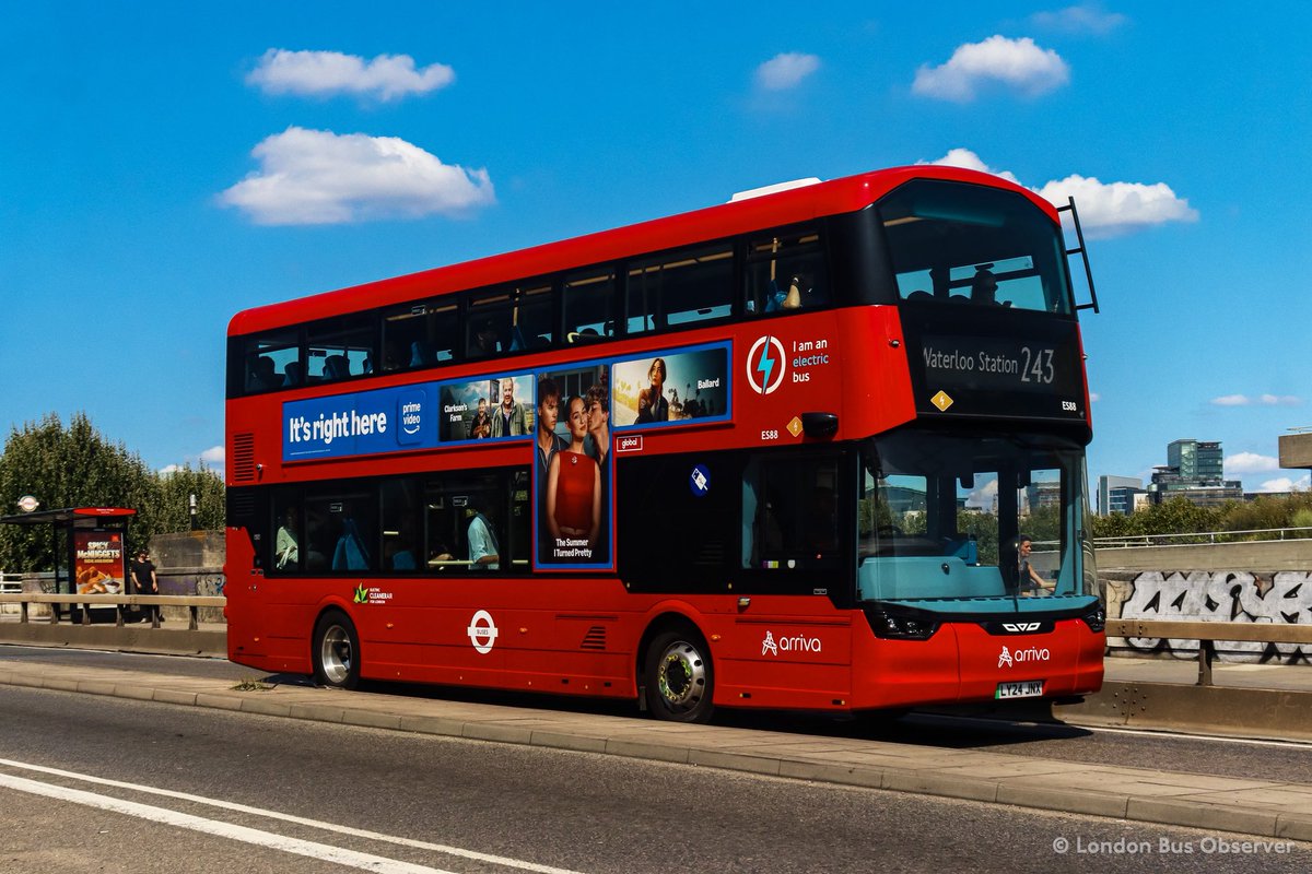 LDNBusObserver's tweet image. Arriva London: ES88 (LY24 JNX) - Route 243

© London Bus Observer
📅: August 15, 2025 | 📸: Canon EOS 250D