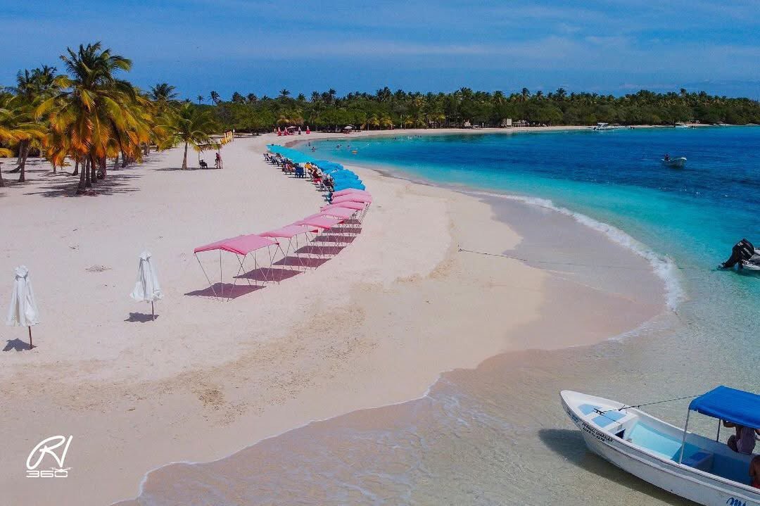 Fantástico 
Cayo SOMBRERO 
Morrocoy Edo Falcón 
VENEZUELA 🇻🇪🇻🇪🇻🇪🇻🇪🇻🇪🇻🇪🇻🇪🇻🇪🇻🇪🇻🇪🇻🇪🇻🇪🇻🇪🇻🇪🇻🇪
@nmra24
