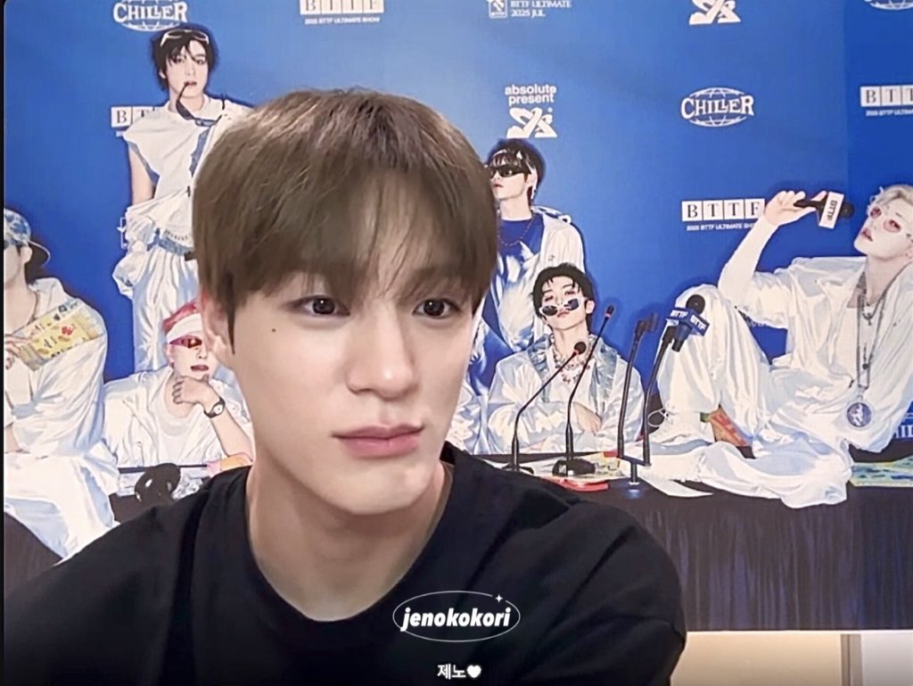 jenokokori's tweet photo. 250822 BTTF 프롬스토어 영통 팬싸 후기

여자라면 아무래도 𝑳𝒆𝒆 𝑱𝒆𝒏𝒐
이거 해달라하는데 첨에 엥. 하더니 끝까지 의심스러워 하면서 함ㅜㅜㅋㅋ

#제노 #JENO #엔시티드림 #NCTDREAM https://t.co/cXafsBgeYT
