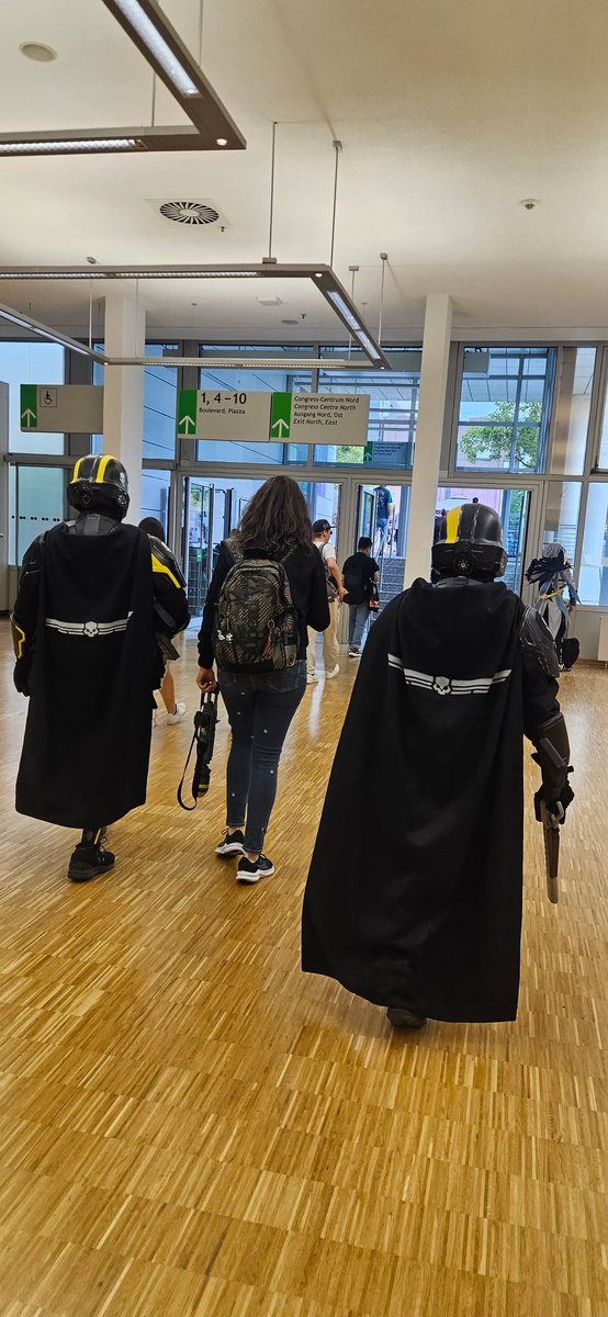 Our Detective of the Dead and his dog Xolo are at Gamescom with the best Tacos of the show. Come drop by and register for the upcoming playtest.
#Gamescom2025 #detective #indiegames #IndieGameDev #Mexico