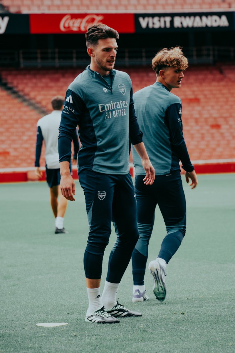 <a href="/Arsenal/">Arsenal</a> Open Training Session II

📷: tknbyt