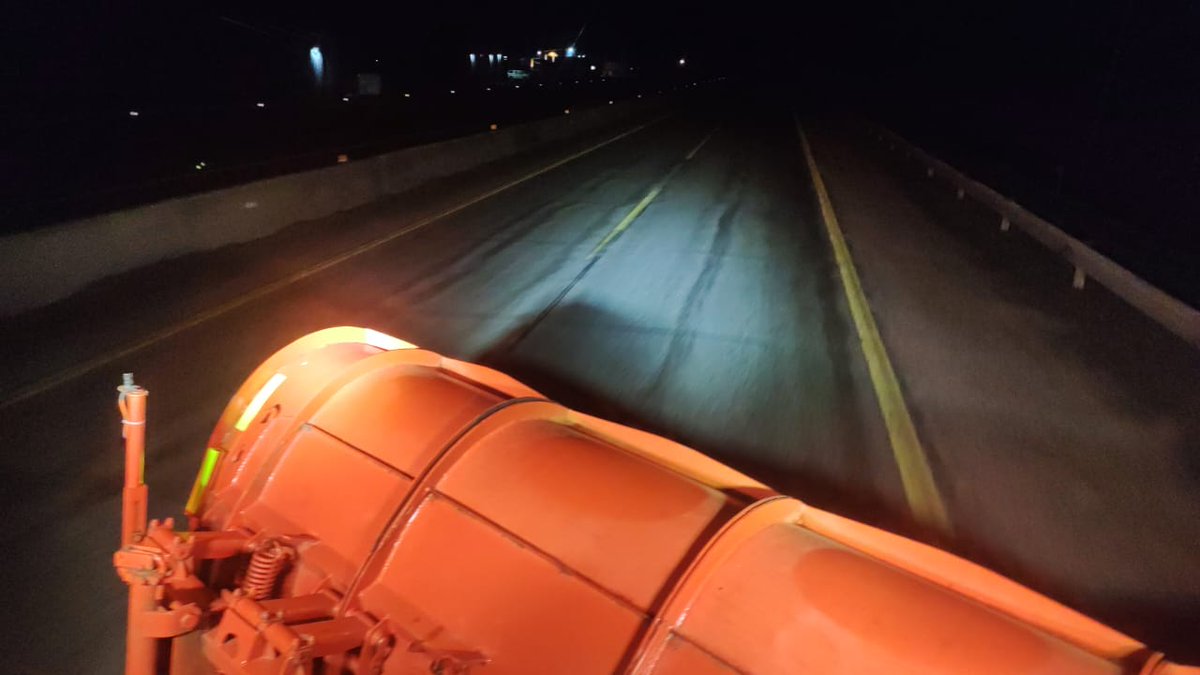 #MOPInforma estado de rutas en la Provincia de Magallanes  🚧🚜

➡ Ruta Y - 580 El Andino
● Tramo km 0.0 al km 5.30 calzada húmeda sin presencia de escarcha, conducir con precaución ⚠️.

➡ Ruta Y - 540 "Ojo Bueno"
●Tramo km. 0.00 al km. 2.71 calzada húmeda sin presencia de