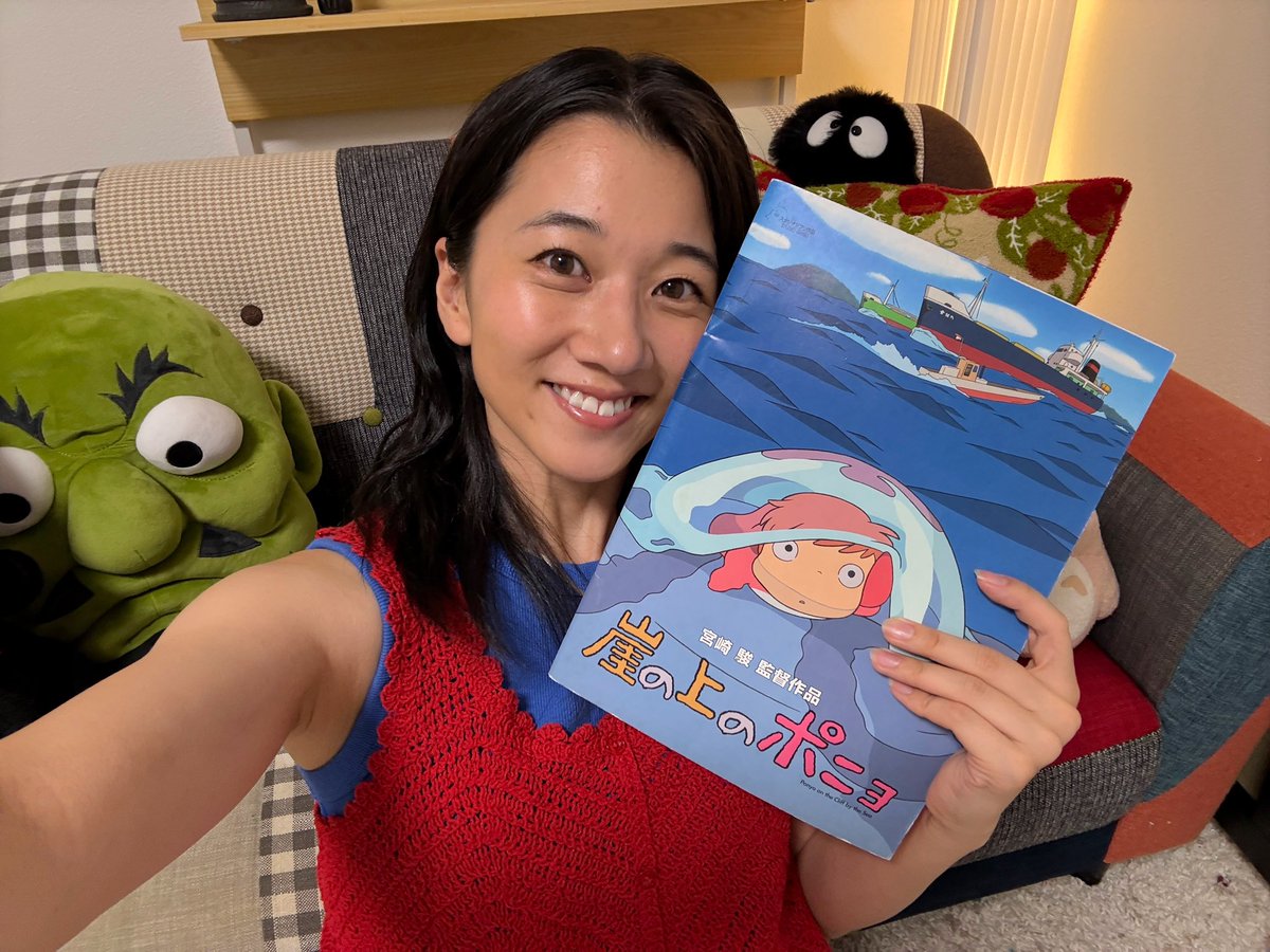 ポニョです₊⁎⁺˳✧༚ 崖の上のポニョ｜スタジオジブリ｜ディズニー公式