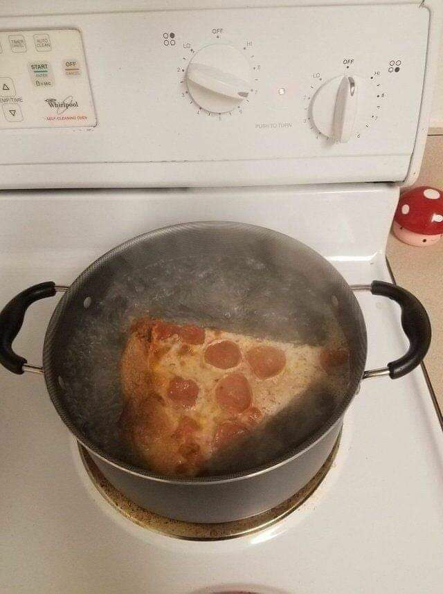 UrbaSanJacobo's tweet photo. #acabando la comida #vecinos 🥰                #hoy ensalada + pizza               #dieta EQUILIBRADA 👍👍👍👏👏👏👏👏😋😋😋🧑‍🍳🧑‍🍳🧑‍🍳🧑‍🍳🧑‍🍳 https://t.co/Amhlc3jRqJ