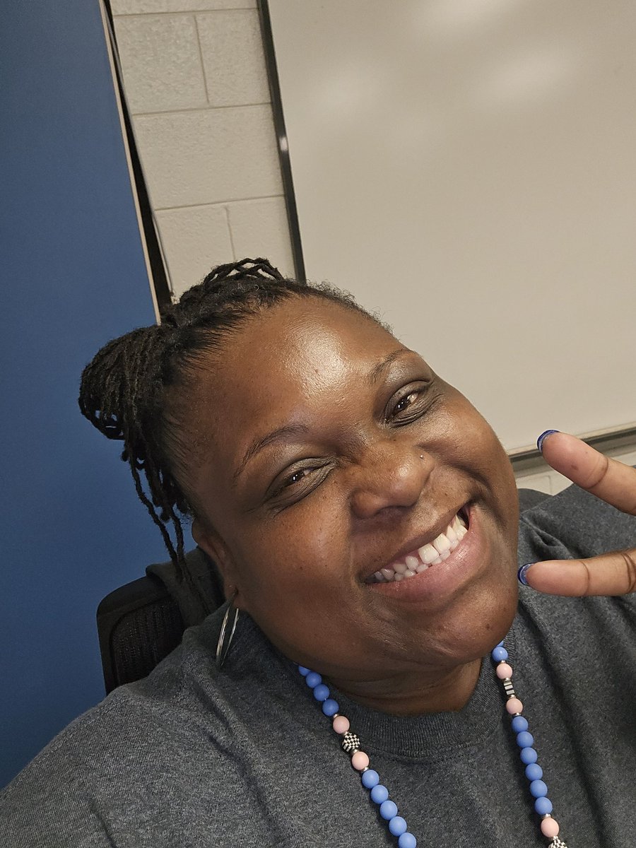 Webbucator's tweet image. Happy FriYay!!!! Great week of PLTs!!! Teachers have submitted lesson plans and classroom walks today!!! Make it a great day! #excellenceinaction #jhaleybulldogs #blackeducator